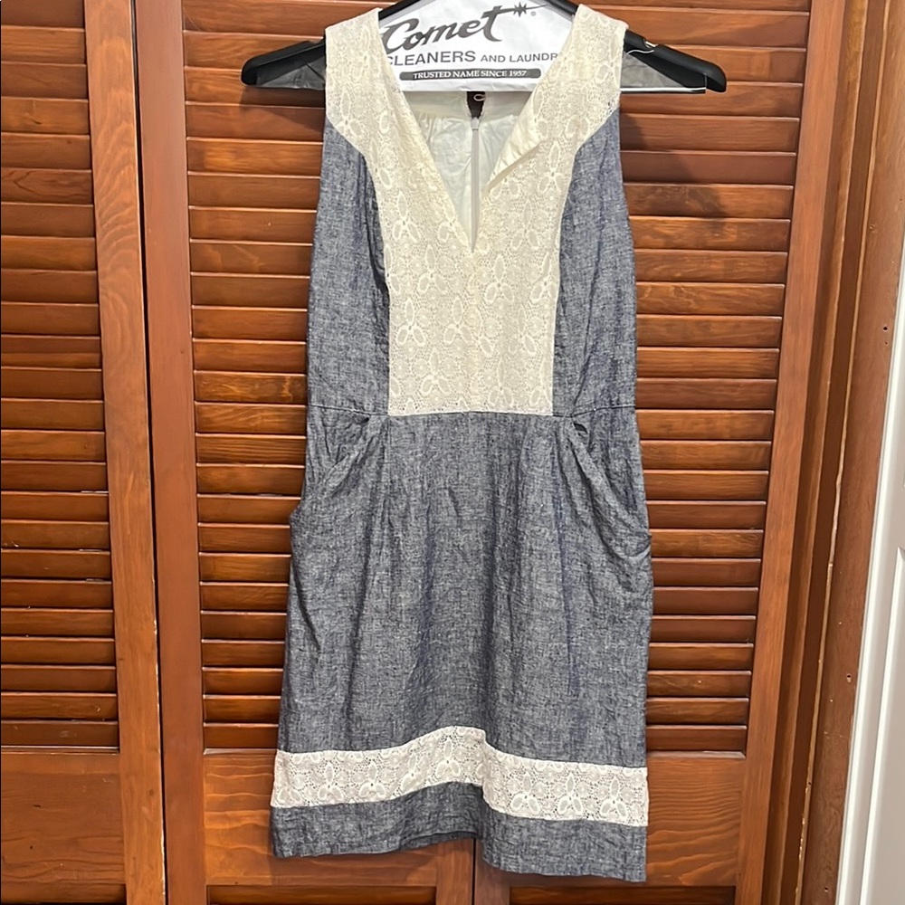 Jennifer Glasgow Blue and Cream Sleeveless Sheath Midi Dress